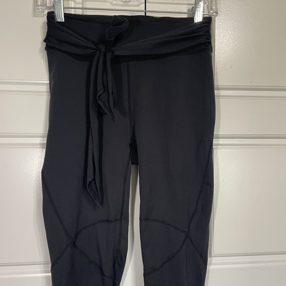 Free People Movement Tie Waist Legging Black Extra Size Small Yoga - Picture 4 of 10